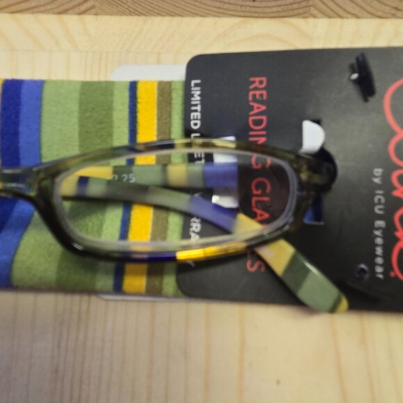 Wink Fancy Slim Green Stripe Reading Glasses +2.25 w/ Matching Case Rectangular - Picture 5 of 8